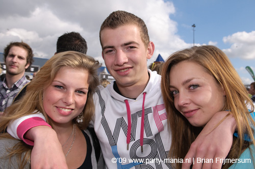 090620_166_los_festival_partymania