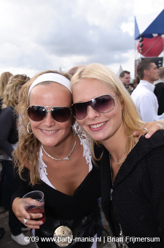 090620_175_los_festival_partymania