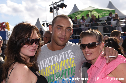 090620_183_los_festival_partymania