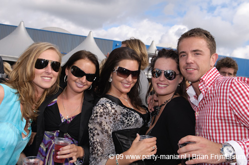 090620_185_los_festival_partymania