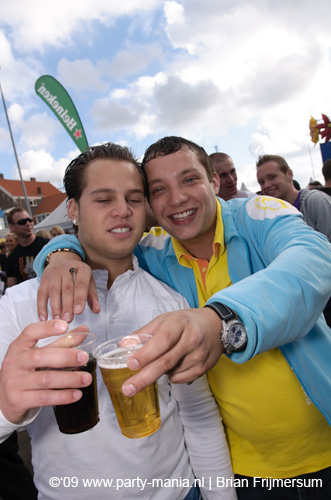 090620_187_los_festival_partymania