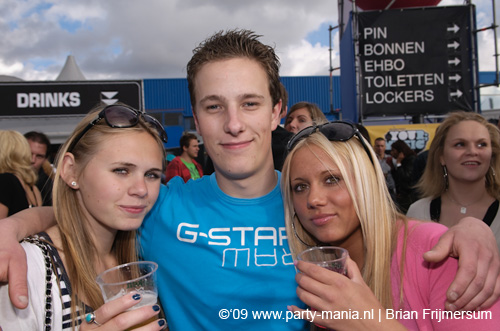 090620_195_los_festival_partymania