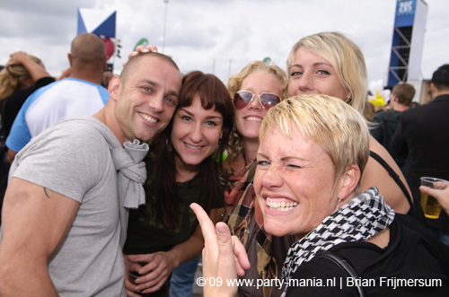 090620_227_los_festival_partymania