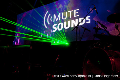 090626_023_mutesound_partymania