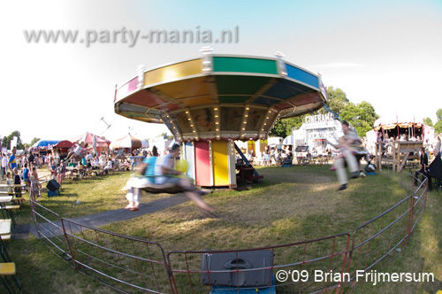 090703_005_parade_partymania