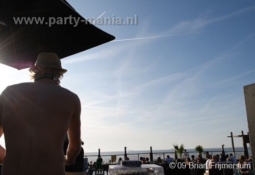 090704_000_naturel_partymania