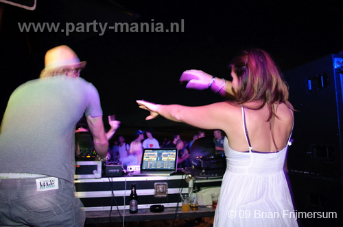 090704_045_naturel_partymania