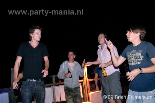 090704_056_naturel_partymania