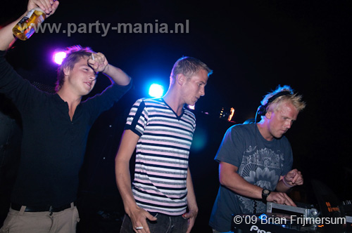 090704_059_naturel_partymania