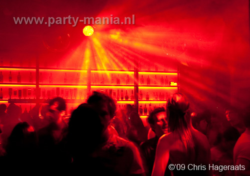 090704_18_summer_vibes_partymania
