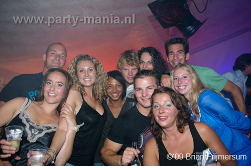 090711_009_whoosah_partymania