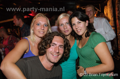 090711_018_whoosah_partymania