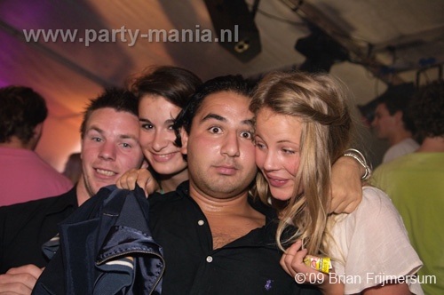 090711_075_whoosah_partymania