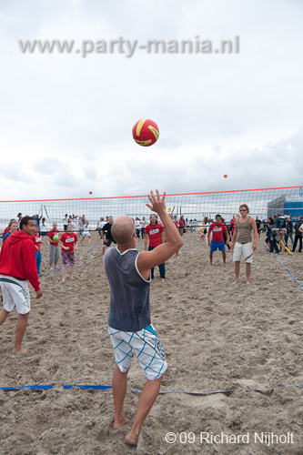 090802_037_haagse_horeca_beachvolleybal_partymania