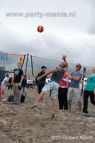 090802_039_haagse_horeca_beachvolleybal_partymania