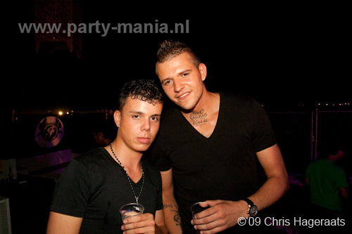 090815_082_franchise_partymania
