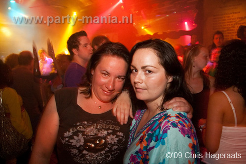 090821_011_havana_partymania