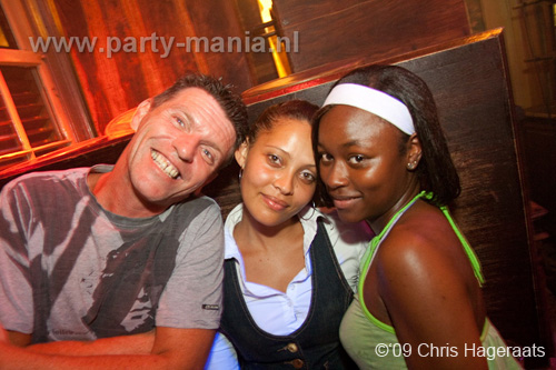 090821_041_havana_partymania