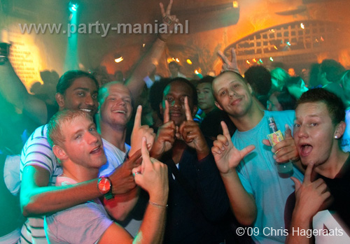 090821_047_havana_partymania