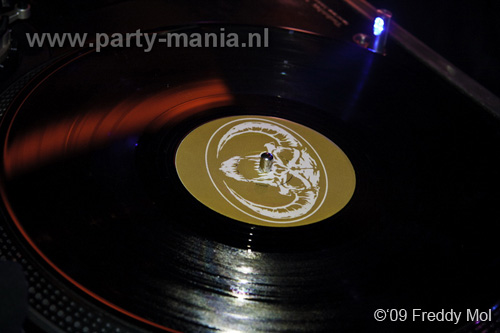 090904_009_musicon_partymania