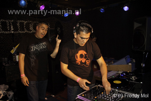 090904_013_musicon_partymania