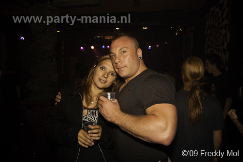 090904_025_musicon_partymania