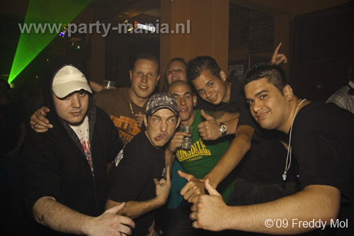 090904_026_musicon_partymania