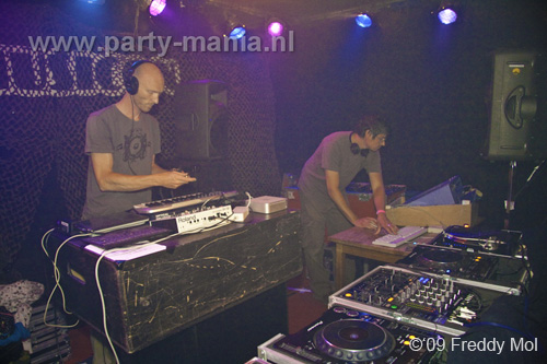 090904_042_musicon_partymania