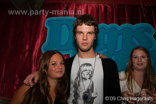 090904_026_onefour_partymania