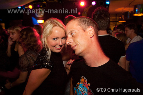 090904_027_onefour_partymania