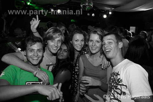 090904_028_onefour_partymania