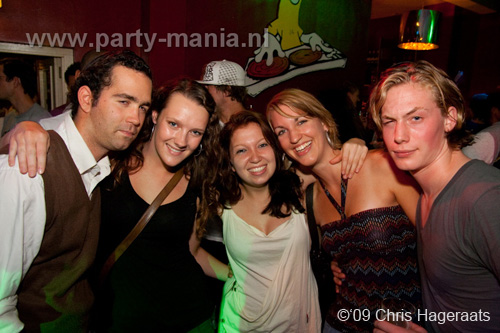 090904_049_onefour_partymania