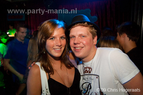 090904_063_onefour_partymania