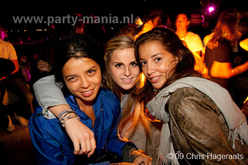 090905_021_whoosah_partymania