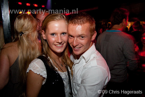 090905_073_whoosah_partymania
