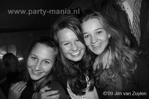 090912_058_karavaan_partymania