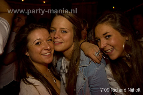 090912_030_le_paris_partymania