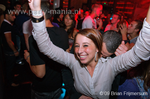 090912_011_le_paris_partymania