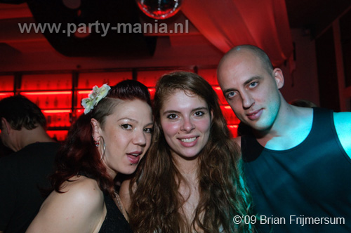 090912_026_le_paris_partymania