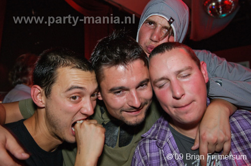 090912_032_le_paris_partymania