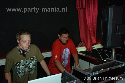 090912_049_le_paris_partymania