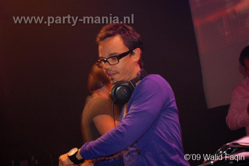 090912_030_los_partymania