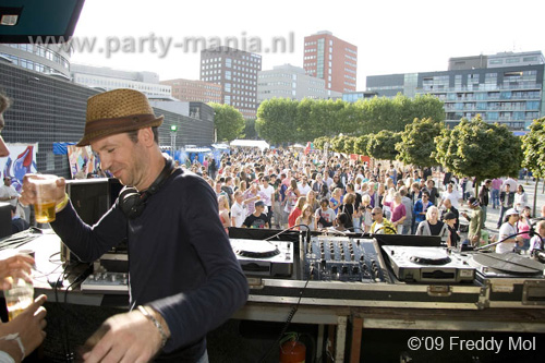 090912_131_the_city_is_yours_partymania