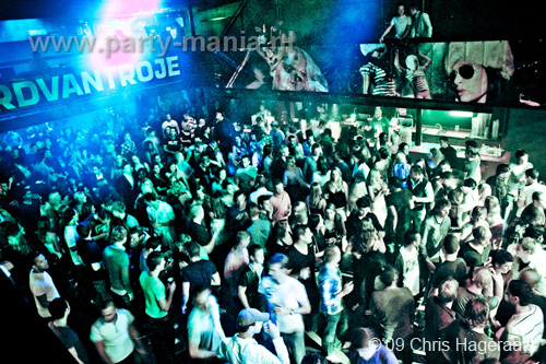 090919_022_city_madness_partymania