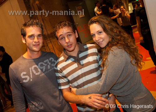 090919_061_city_madness_partymania