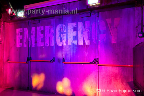 090926_002_90s_only_partymania