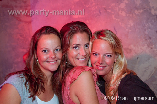 090926_041_90s_only_partymania