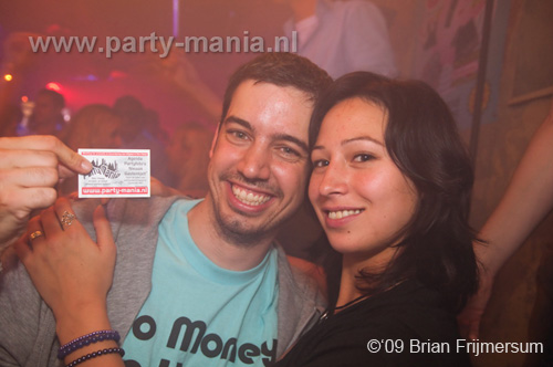 090926_055_90s_only_partymania