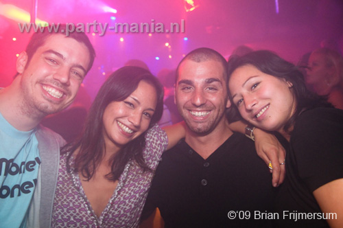 090926_056_90s_only_partymania