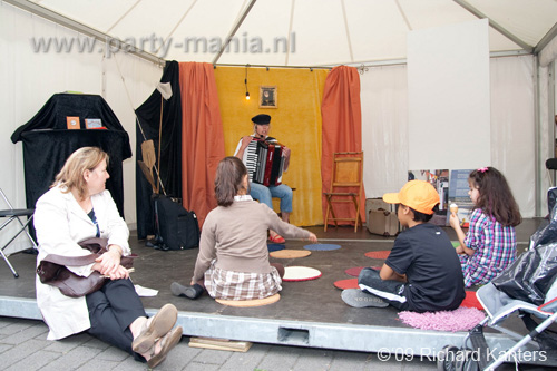 090926_031_escampfestival_partymania